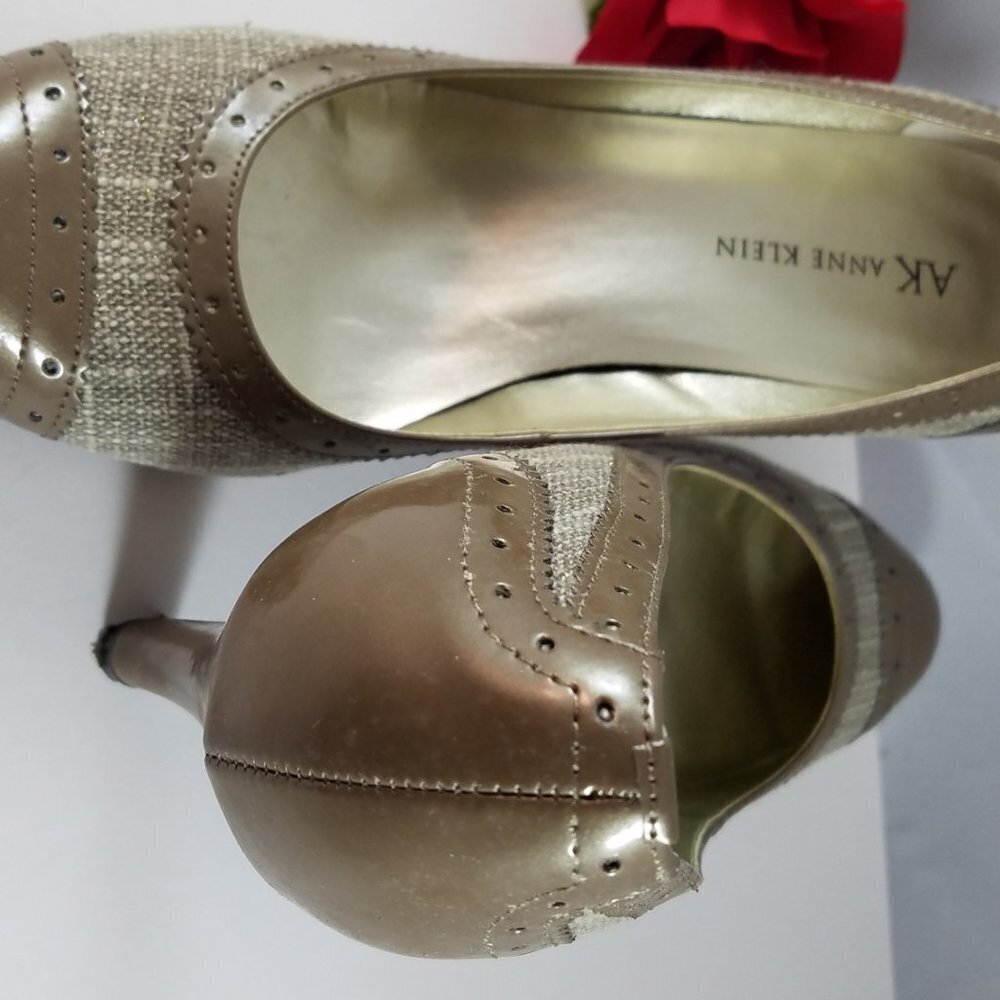 AK Anne Klein Platform Heels Taupe 7M Wake Pantene Tweed Pumps Shoes 3” Heels - Picture 2 of 8